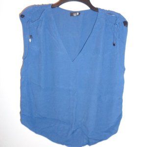 A.N.A. Cold Shoulder Tassle Top Small